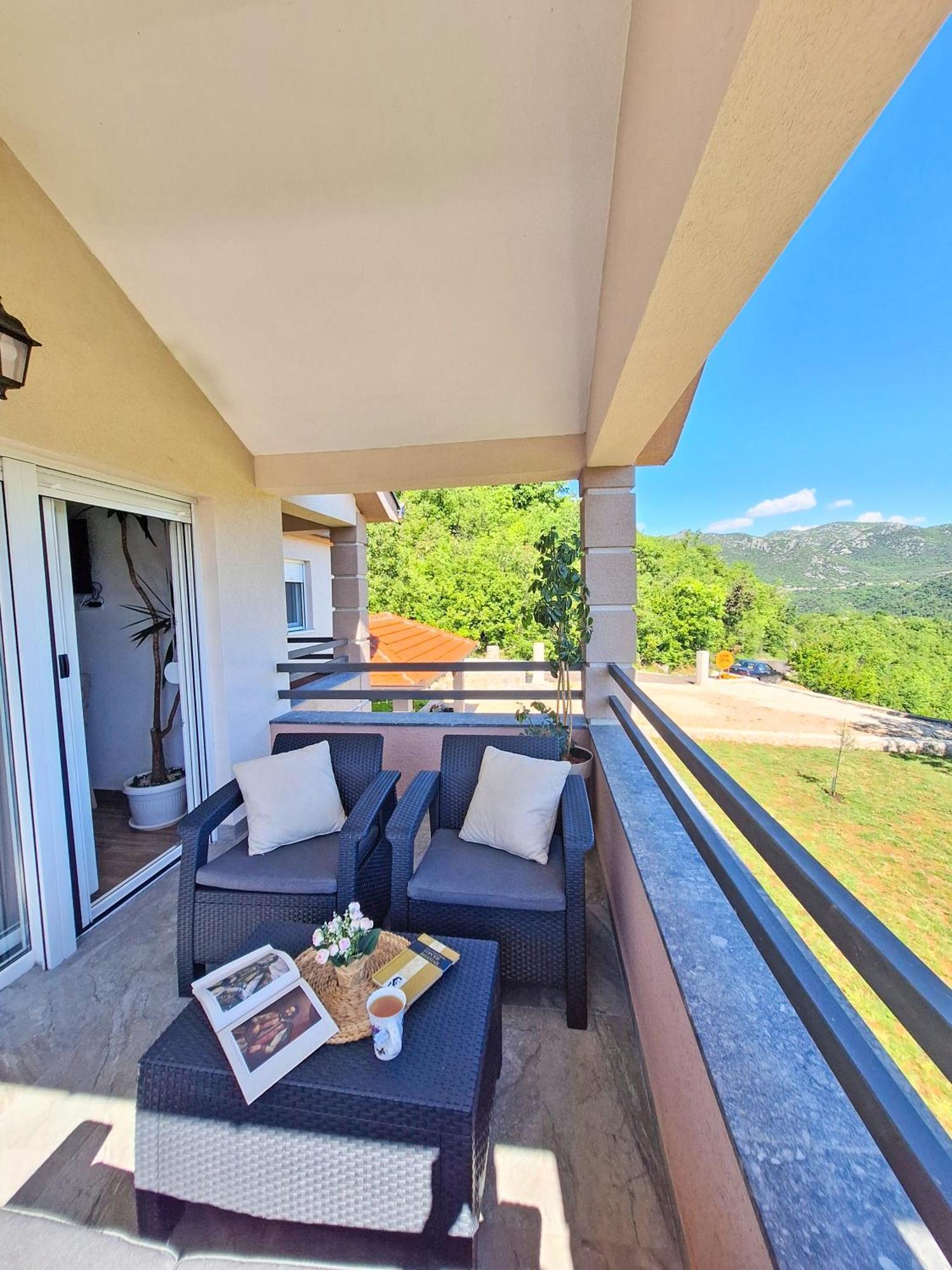Sunny Side Apartments ริเยกาเซรโนเยวิชา ภายนอก รูปภาพ